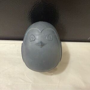 BULLYMAKE Hard Rubber Treat Dispenser Dog Toy Gray Penguin